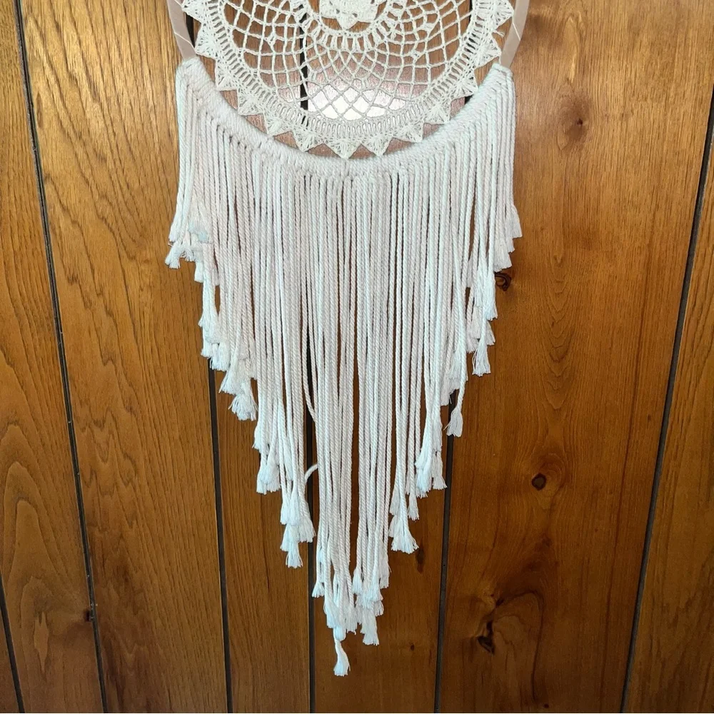 Elegant White Dreamcatcher Wall Decor